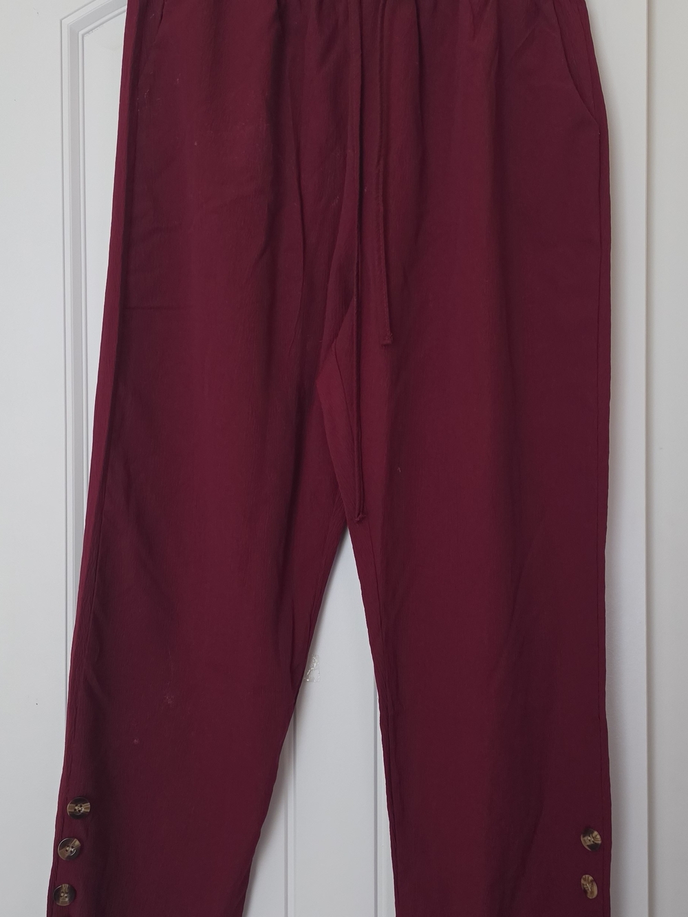 SHEIN Fuchsia Cropped Pants with Elastic Waist